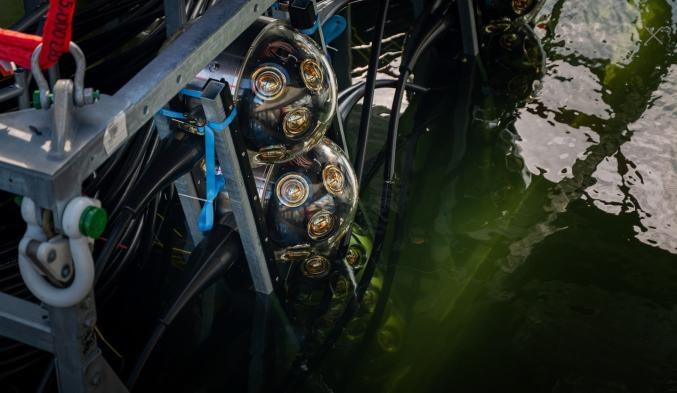 Impressions from the shallow water test.